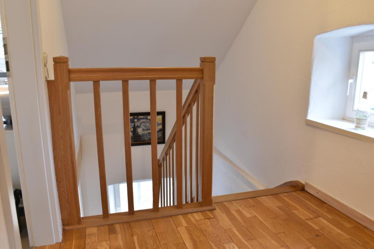 Happynest Apartment *
